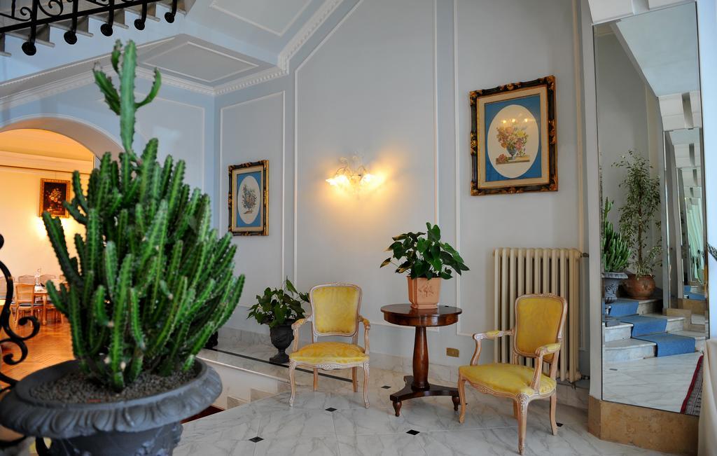 Grande Albergo Quattro Stagioni Риети Экстерьер фото