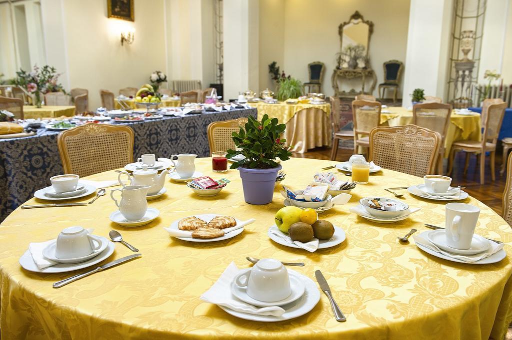 Grande Albergo Quattro Stagioni Риети Экстерьер фото