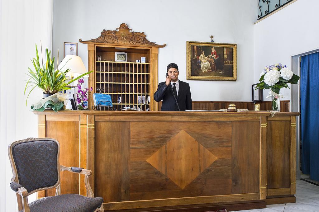 Grande Albergo Quattro Stagioni Риети Экстерьер фото