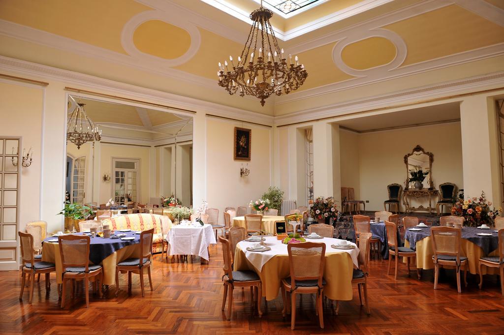 Grande Albergo Quattro Stagioni Риети Экстерьер фото