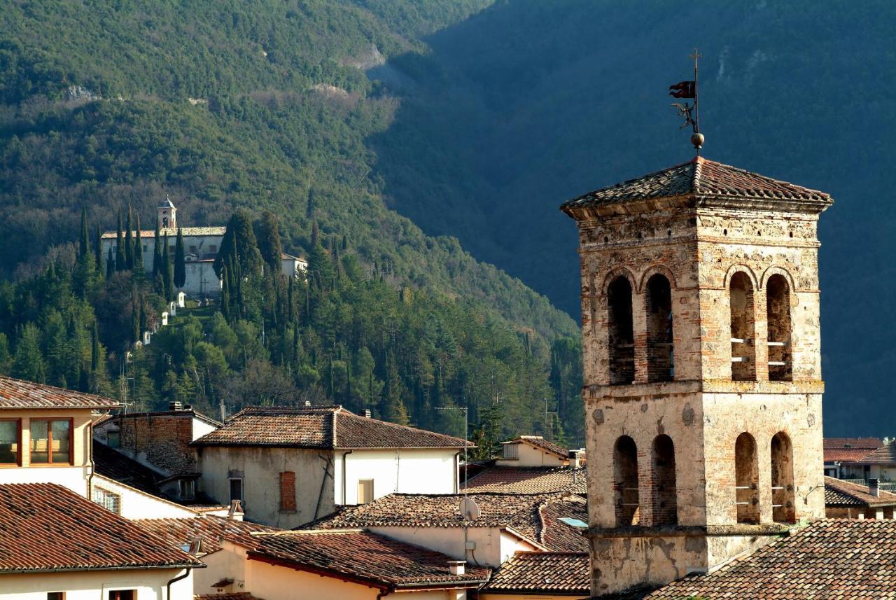 Grande Albergo Quattro Stagioni Риети Экстерьер фото